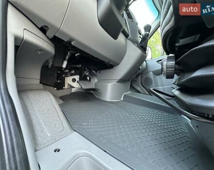 Сірий Мерседес Sprinter, об'ємом двигуна 2.14 л та пробігом 7 тис. км за 42900 $, фото 18 на Automoto.ua