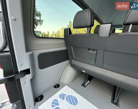 Сірий Мерседес Sprinter, об'ємом двигуна 2.14 л та пробігом 7 тис. км за 42900 $, фото 20 на Automoto.ua