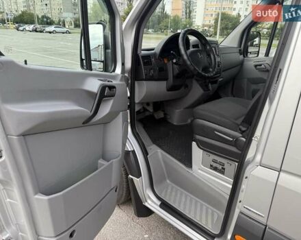 Серый Мерседес Sprinter, объемом двигателя 2.14 л и пробегом 43 тыс. км за 46000 $, фото 28 на Automoto.ua