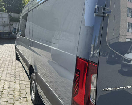 Серый Мерседес Sprinter, объемом двигателя 0 л и пробегом 450 тыс. км за 35106 $, фото 4 на Automoto.ua