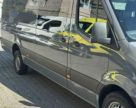 Серый Мерседес Sprinter, объемом двигателя 0 л и пробегом 450 тыс. км за 35106 $, фото 2 на Automoto.ua