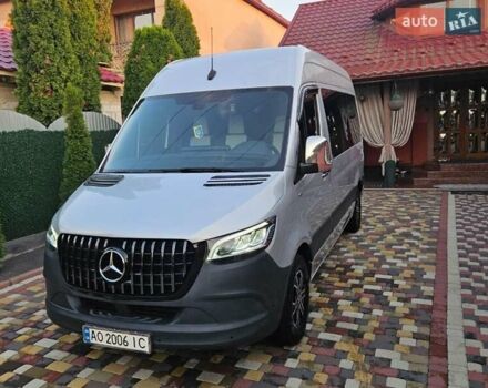 Серый Мерседес Sprinter, объемом двигателя 2.1 л и пробегом 237 тыс. км за 41500 $, фото 1 на Automoto.ua