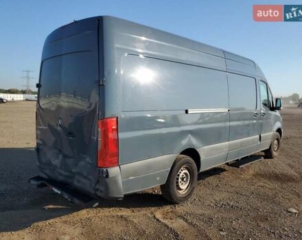 Серый Мерседес Sprinter, объемом двигателя 3 л и пробегом 129 тыс. км за 10000 $, фото 2 на Automoto.ua