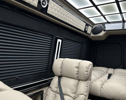 Серый Мерседес Sprinter, объемом двигателя 2.1 л и пробегом 270 тыс. км за 78000 $, фото 22 на Automoto.ua