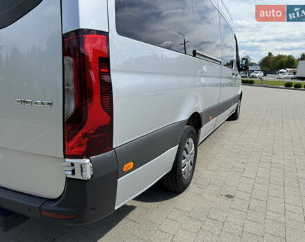 Сірий Мерседес Sprinter, об'ємом двигуна 2.14 л та пробігом 400 тис. км за 31950 $, фото 15 на Automoto.ua