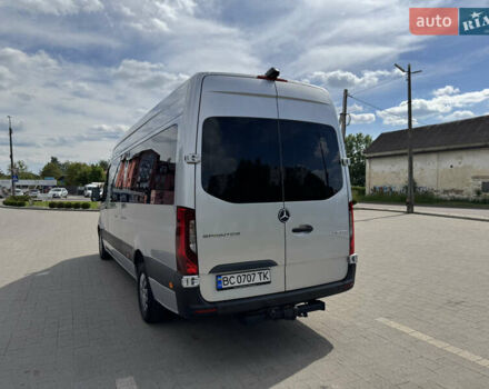 Сірий Мерседес Sprinter, об'ємом двигуна 2.14 л та пробігом 400 тис. км за 31950 $, фото 5 на Automoto.ua