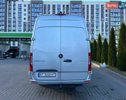 Сірий Мерседес Sprinter, об'ємом двигуна 2.14 л та пробігом 516 тис. км за 34200 $, фото 6 на Automoto.ua