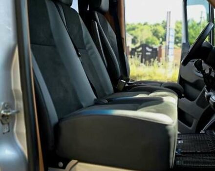 Сірий Мерседес Sprinter, об'ємом двигуна 2 л та пробігом 500 тис. км за 37500 $, фото 26 на Automoto.ua