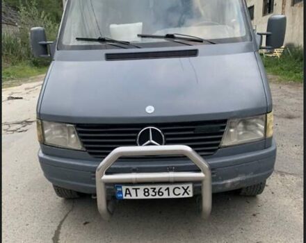 Сірий Мерседес Sprinter, об'ємом двигуна 2.3 л та пробігом 500 тис. км за 3200 $, фото 1 на Automoto.ua