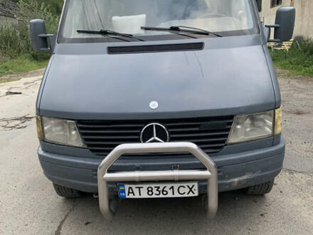 Мерседес Sprinter 1996 в Верховине на Automoto.ua Серый Мерседес Sprinter, объемом двигателя 2.3 л и пробегом 1000 тыс. км за 2999 $, фото 1 на Automoto.ua