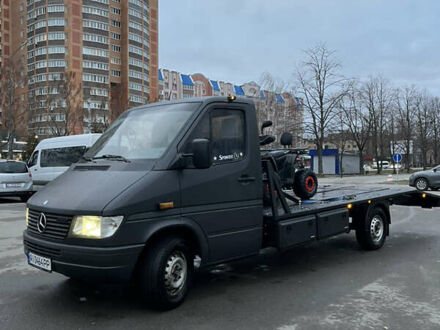 Серый Мерседес Sprinter, объемом двигателя 2.87 л и пробегом 300 тыс. км за 10500 $, фото 1 на Automoto.ua