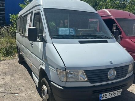 Сірий Мерседес Sprinter, об'ємом двигуна 2.87 л та пробігом 500 тис. км за 7200 $, фото 1 на Automoto.ua