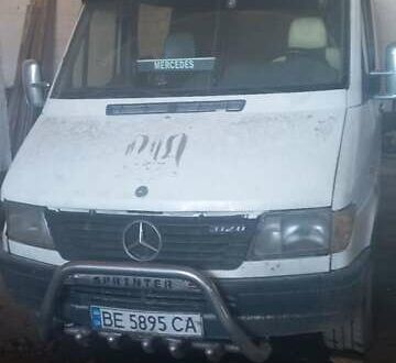Мерседес Sprinter 1997 у Києві на Automoto.ua Сірий Мерседес Sprinter, об'ємом двигуна 2.87 л та пробігом 1000 тис. км за 9000 $, фото 1 на Automoto.ua