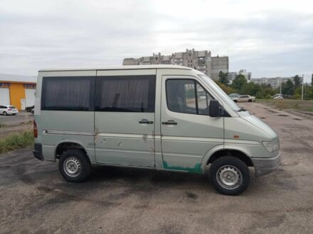 Серый Мерседес Sprinter, объемом двигателя 2.3 л и пробегом 490 тыс. км за 4514 $, фото 1 на Automoto.ua
