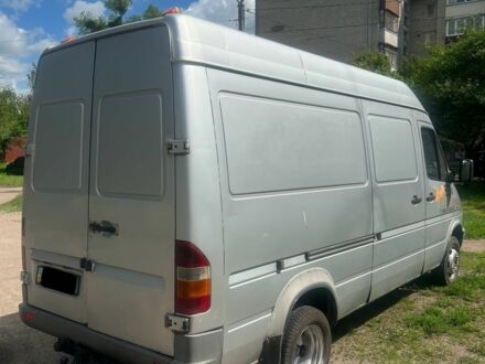 Серый Мерседес Sprinter, объемом двигателя 2.9 л и пробегом 330 тыс. км за 8000 $, фото 1 на Automoto.ua
