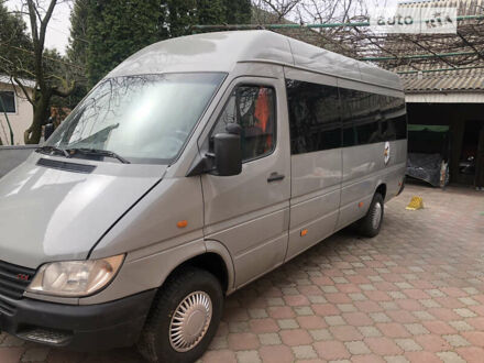 Серый Мерседес Sprinter, объемом двигателя 0 л и пробегом 918 тыс. км за 9300 $, фото 1 на Automoto.ua