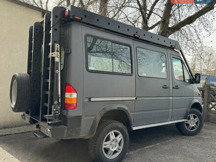 Мерседес Sprinter 2001 в Киеве на Automoto.ua Серый Мерседес Sprinter, объемом двигателя 2.14 л и пробегом 300 тыс. км за 20000 $, фото 1 на Automoto.ua