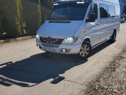 Серый Мерседес Sprinter, объемом двигателя 2.69 л и пробегом 154 тыс. км за 11300 $, фото 1 на Automoto.ua