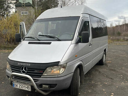 Серый Мерседес Sprinter, объемом двигателя 2.15 л и пробегом 650 тыс. км за 9000 $, фото 1 на Automoto.ua