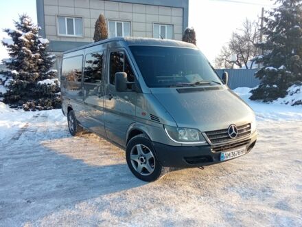 Серый Мерседес Sprinter, объемом двигателя 2.1 л и пробегом 874 тыс. км за 9000 $, фото 1 на Automoto.ua