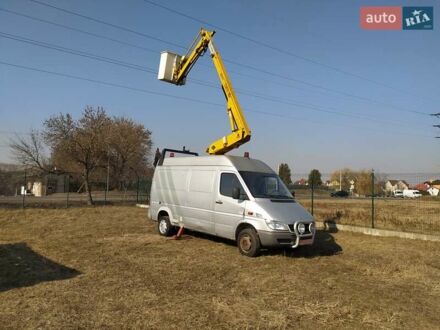 Мерседес Sprinter 2002 у Луцьку на Automoto.ua Сірий Мерседес Sprinter, об'ємом двигуна 2.2 л та пробігом 340 тис. км за 13500 $, фото 1 на Automoto.ua