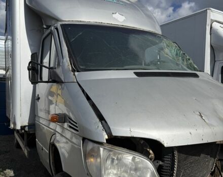 Серый Мерседес Sprinter, объемом двигателя 2.2 л и пробегом 330 тыс. км за 3200 $, фото 1 на Automoto.ua