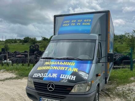 Сірий Мерседес Sprinter, об'ємом двигуна 2.15 л та пробігом 700 тис. км за 23500 $, фото 1 на Automoto.ua