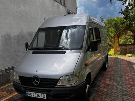 Серый Мерседес Sprinter, объемом двигателя 2.7 л и пробегом 320 тыс. км за 12500 $, фото 1 на Automoto.ua