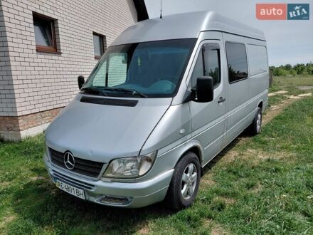Серый Мерседес Sprinter, объемом двигателя 2.15 л и пробегом 700 тыс. км за 7500 $, фото 1 на Automoto.ua