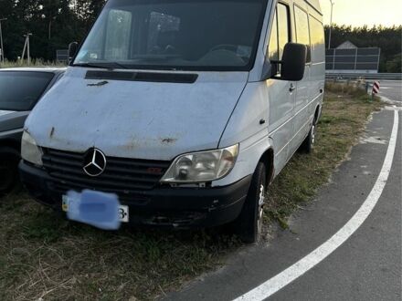 Сірий Мерседес Sprinter, об'ємом двигуна 2.7 л та пробігом 500 тис. км за 3312 $, фото 1 на Automoto.ua