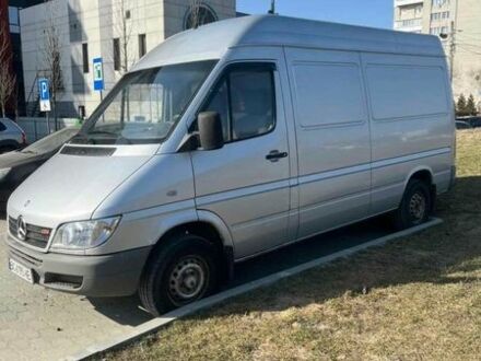 Серый Мерседес Sprinter, объемом двигателя 2.2 л и пробегом 455 тыс. км за 8700 $, фото 1 на Automoto.ua