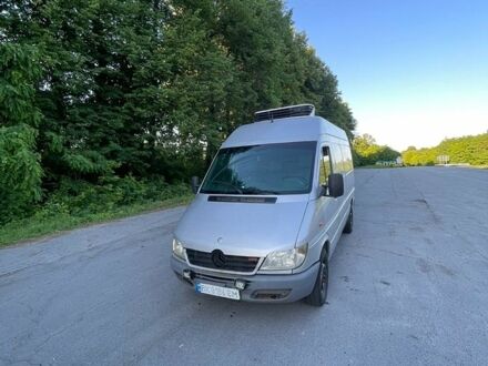 Сірий Мерседес Sprinter, об'ємом двигуна 2.7 л та пробігом 350 тис. км за 7500 $, фото 1 на Automoto.ua