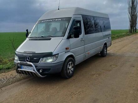 Серый Мерседес Sprinter, объемом двигателя 2.69 л и пробегом 119 тыс. км за 12700 $, фото 1 на Automoto.ua