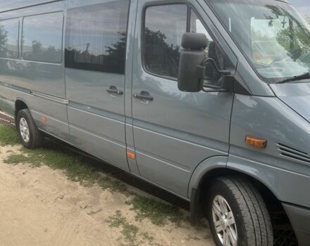 Серый Мерседес Sprinter, объемом двигателя 0 л и пробегом 357 тыс. км за 12500 $, фото 1 на Automoto.ua