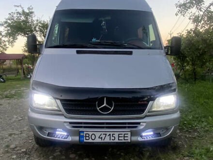 Сірий Мерседес Sprinter, об'ємом двигуна 2.7 л та пробігом 500 тис. км за 8000 $, фото 1 на Automoto.ua