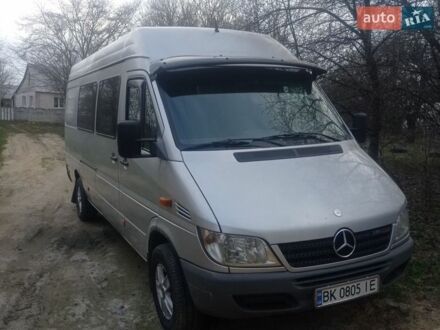 Серый Мерседес Sprinter, объемом двигателя 2.69 л и пробегом 25 тыс. км за 10500 $, фото 1 на Automoto.ua