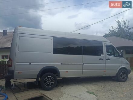 Серый Мерседес Sprinter, объемом двигателя 2.69 л и пробегом 650 тыс. км за 11200 $, фото 1 на Automoto.ua
