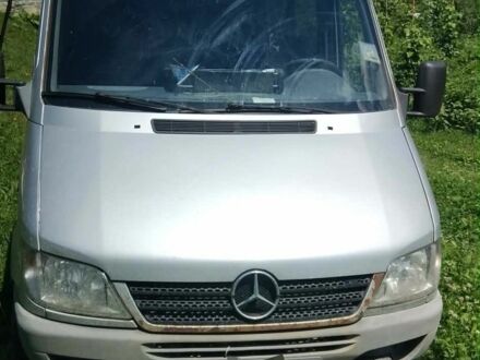 Серый Мерседес Sprinter, объемом двигателя 3 л и пробегом 700 тыс. км за 6300 $, фото 1 на Automoto.ua
