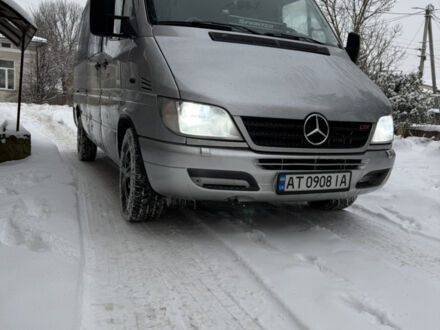 Сірий Мерседес Sprinter, об'ємом двигуна 2.7 л та пробігом 430 тис. км за 11500 $, фото 1 на Automoto.ua