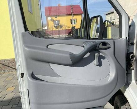 Сірий Мерседес Sprinter, об'ємом двигуна 2.2 л та пробігом 700 тис. км за 10800 $, фото 3 на Automoto.ua