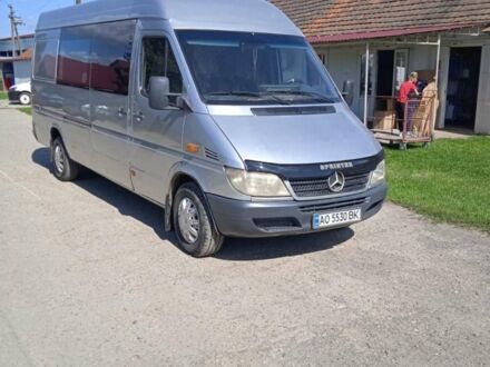 Серый Мерседес Sprinter, объемом двигателя 2.2 л и пробегом 550 тыс. км за 8800 $, фото 1 на Automoto.ua