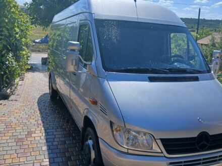 Сірий Мерседес Sprinter, об'ємом двигуна 2.7 л та пробігом 391 тис. км за 13495 $, фото 1 на Automoto.ua