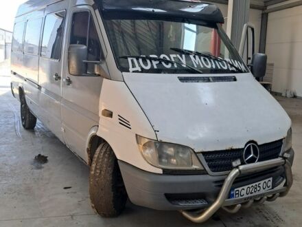 Сірий Мерседес Sprinter, об'ємом двигуна 2.1 л та пробігом 400 тис. км за 6000 $, фото 1 на Automoto.ua