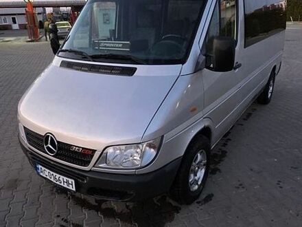 Серый Мерседес Sprinter, объемом двигателя 2.15 л и пробегом 400 тыс. км за 10500 $, фото 1 на Automoto.ua