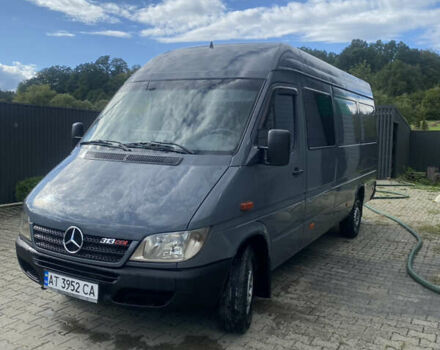 Сірий Мерседес Sprinter, об'ємом двигуна 2.15 л та пробігом 800 тис. км за 11100 $, фото 1 на Automoto.ua