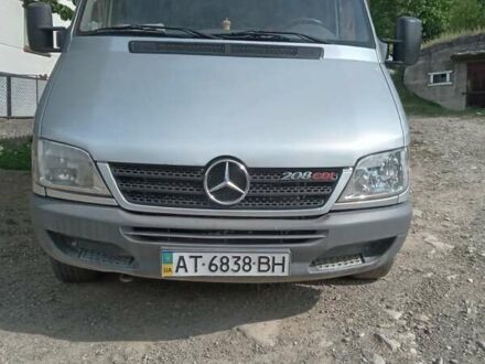 Сірий Мерседес Sprinter, об'ємом двигуна 2.15 л та пробігом 180 тис. км за 9000 $, фото 1 на Automoto.ua