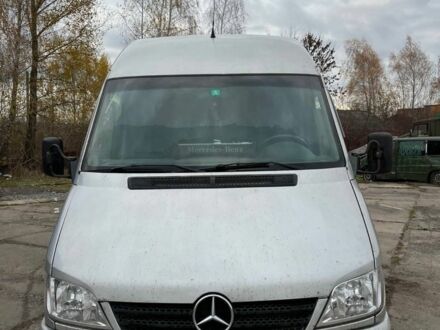 Сірий Мерседес Sprinter, об'ємом двигуна 2.7 л та пробігом 700 тис. км за 7500 $, фото 1 на Automoto.ua