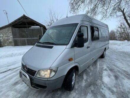 Серый Мерседес Sprinter, объемом двигателя 2.2 л и пробегом 400 тыс. км за 10900 $, фото 1 на Automoto.ua
