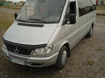 Серый Мерседес Sprinter, объемом двигателя 2.15 л и пробегом 444 тыс. км за 7700 $, фото 1 на Automoto.ua