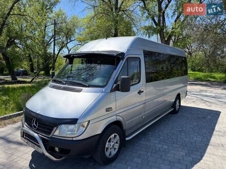 Серый Мерседес Sprinter, объемом двигателя 2.15 л и пробегом 500 тыс. км за 8700 $, фото 1 на Automoto.ua